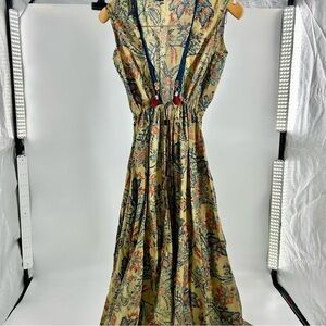Neutral Global Earth Toned Floral Boho Cotton Tie Front vest from Kathmandu‎ S/M